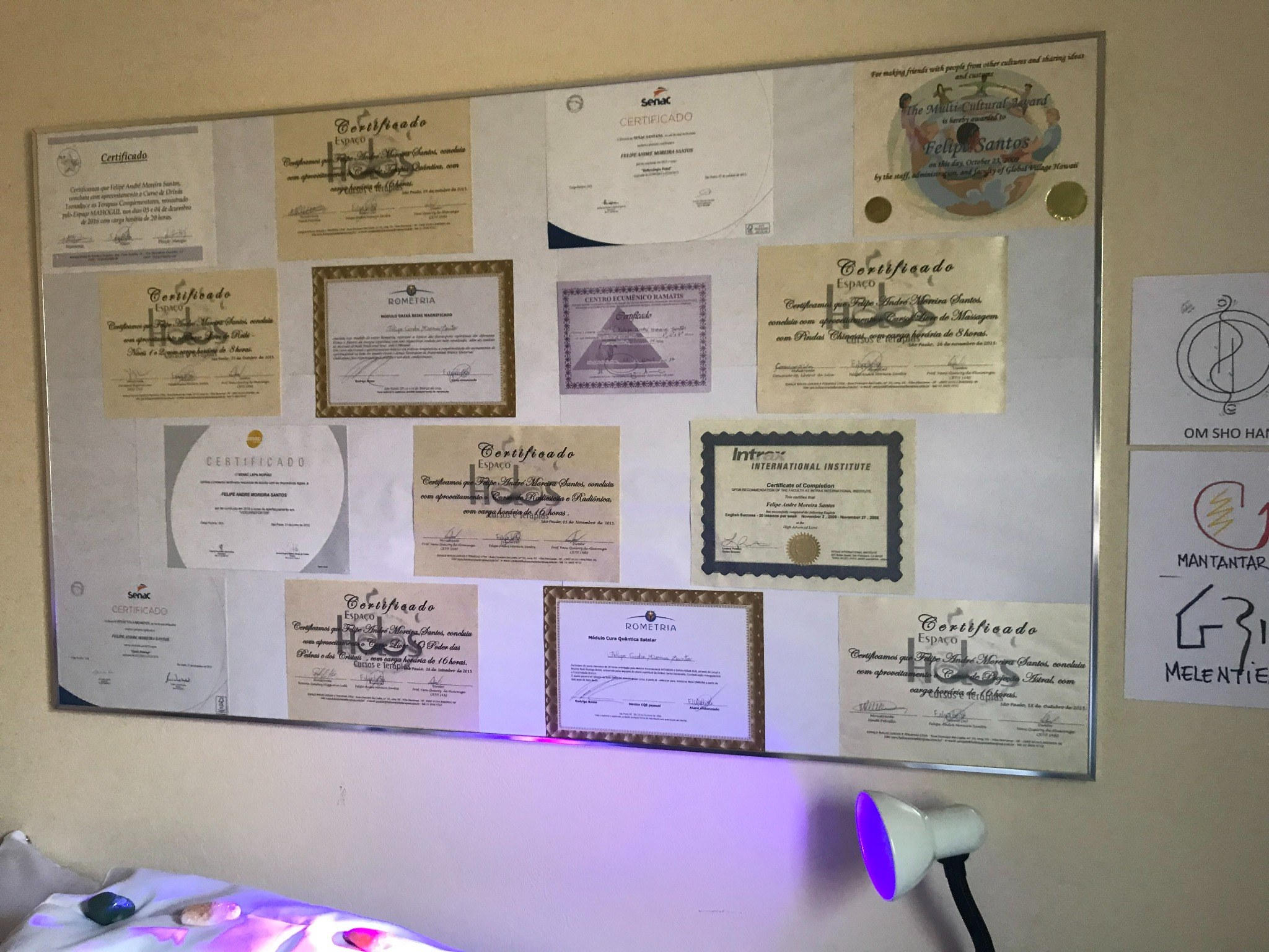 Certificados e formações de Felipe Moreira